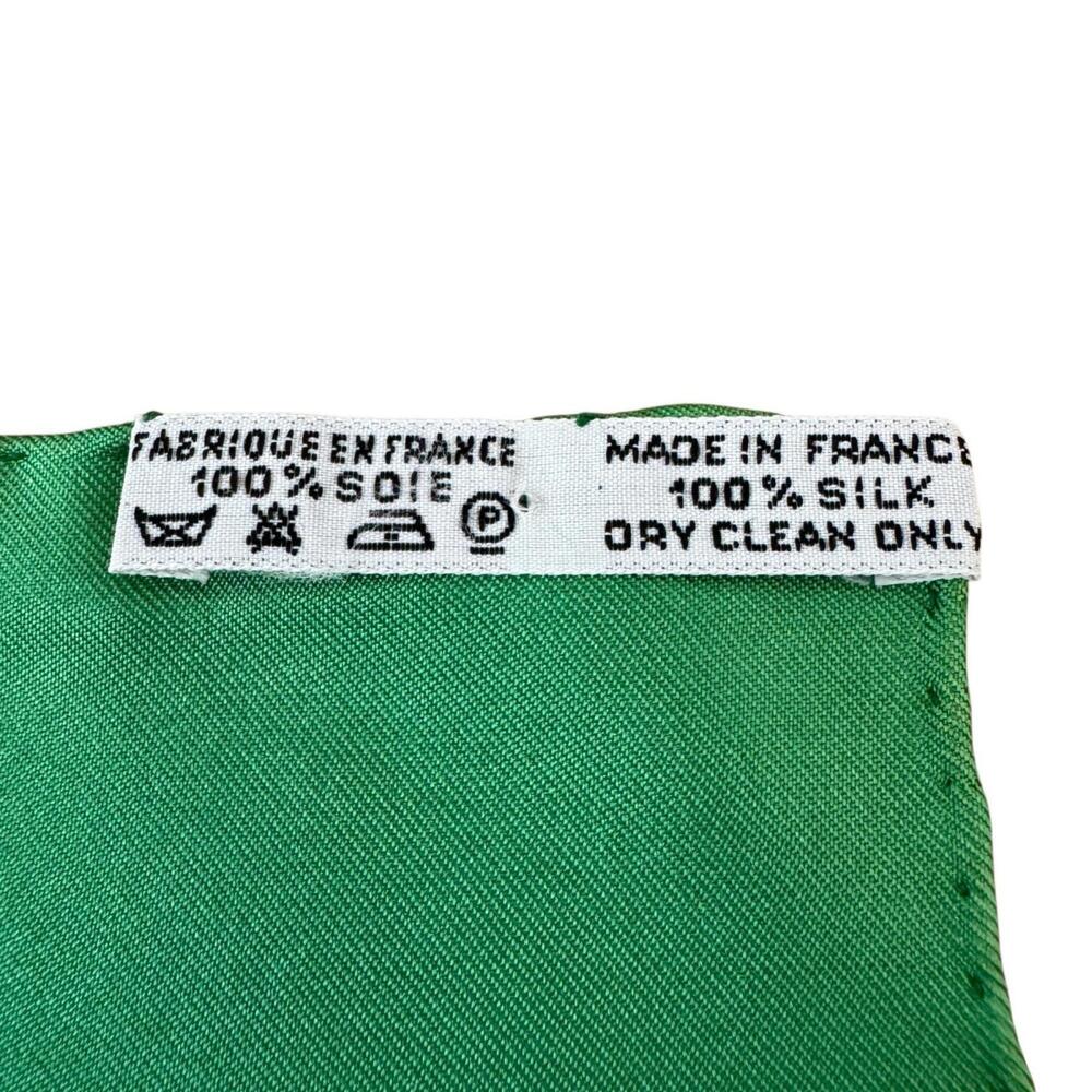 HERMES Green Scarf - Picture 6 of 7